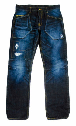 TIGHT FIT LA JEANS / DAMAGE